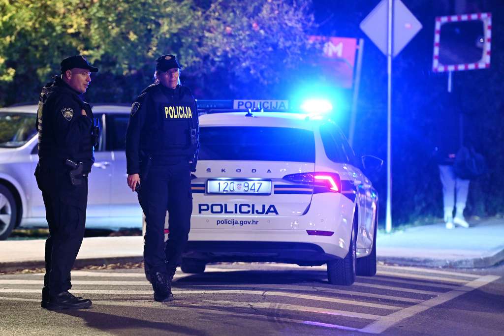Užas u Hrvatskoj: U stanu pronađeno tijelo djevojčice, žena pala sa zgrade