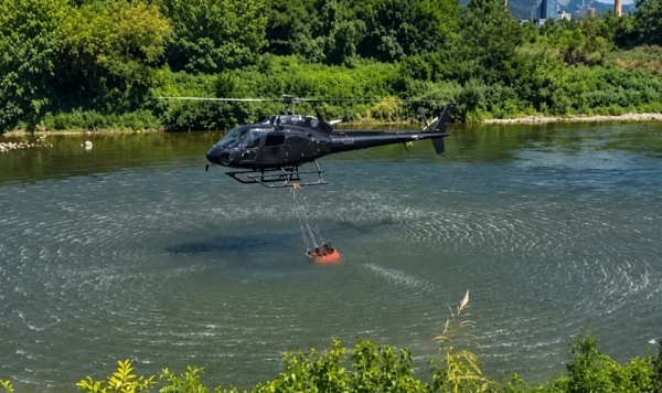 Vatra prijetila borovoj šumi kod Maglaja: Helikopter KUCZ ZDK spriječio veću katastrofu