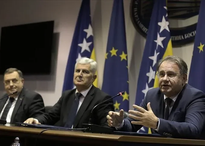 Preko 70 posto mladih želi napustiti BiH